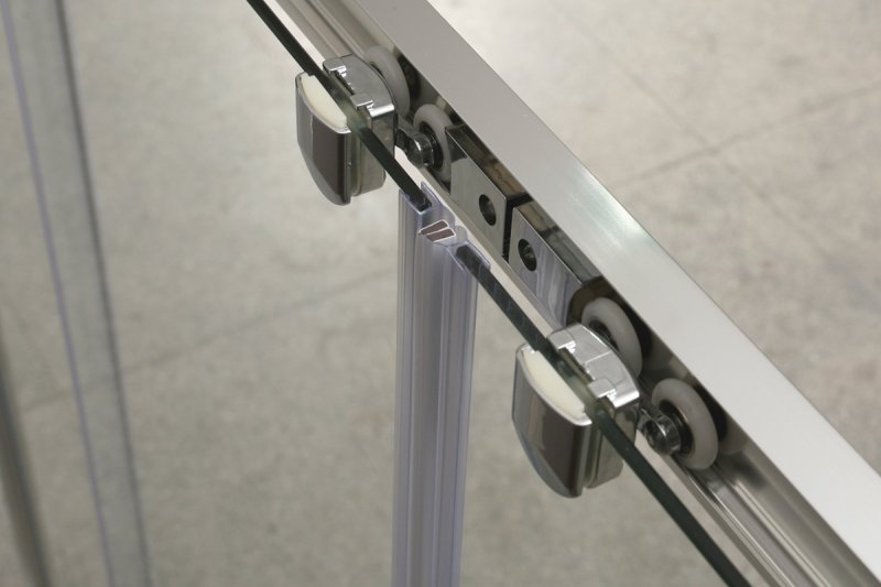 Душевая дверь BelBagno UNIQUE-BF-2-170/200-P-Cr