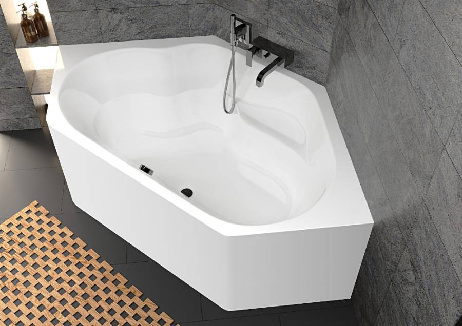 Акриловая ванна Riho Winnipeg 145 см Plug&Play с гидромассажем